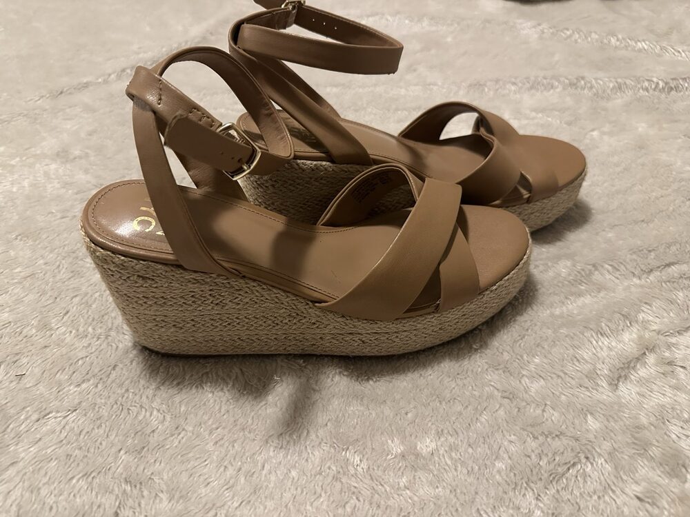 Madden NYC Women's Tan Wedge Sandals Size 10